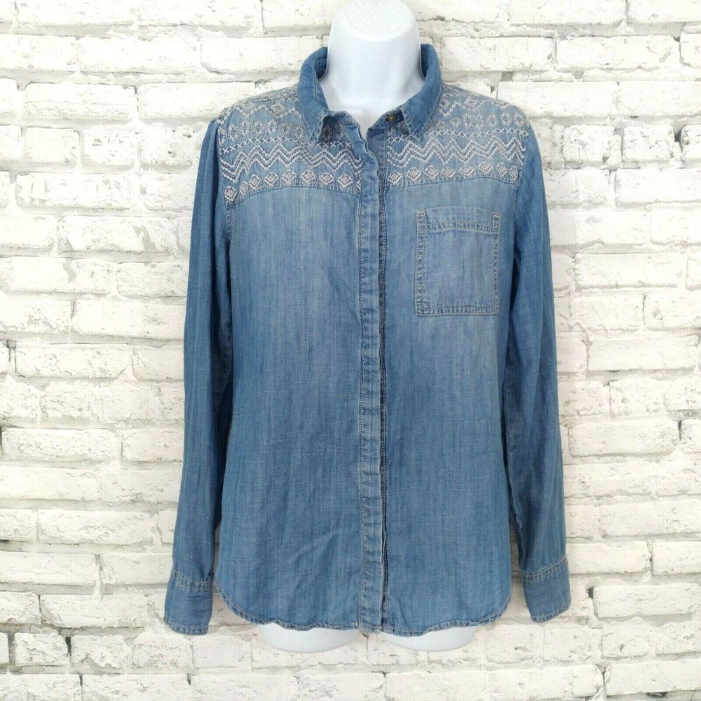 Staring At Stars Button Up Shirt Womens Small Blue Denim Chambray Embroidered